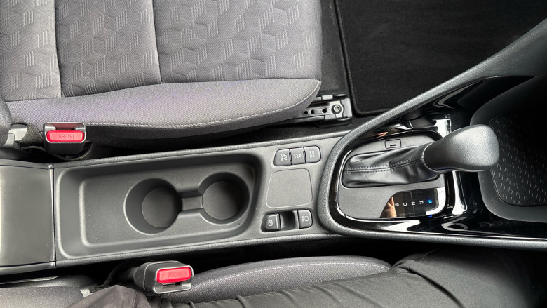 Toyota Yaris 1.5 Hybrid Design 5dr CVT Hybrid Hatchback